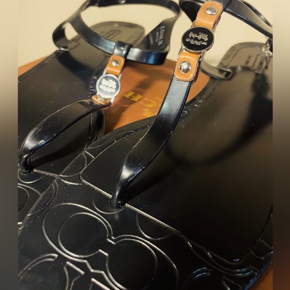 Coach Sandals - Picture 1 of 4